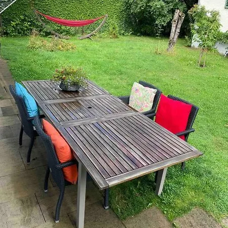 Haus Mit Grossem Garten Múnich