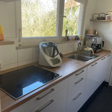 Haus Mit Grossem Garten Apartamento *
